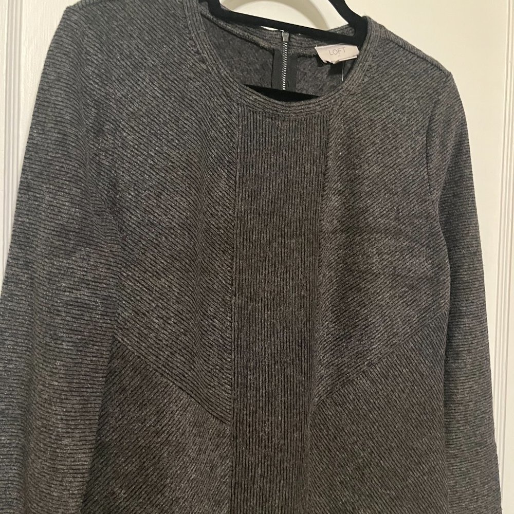 NWT LOFT Long Sleeve Sweater-Style Dress, Charcoal Gray, Medium
